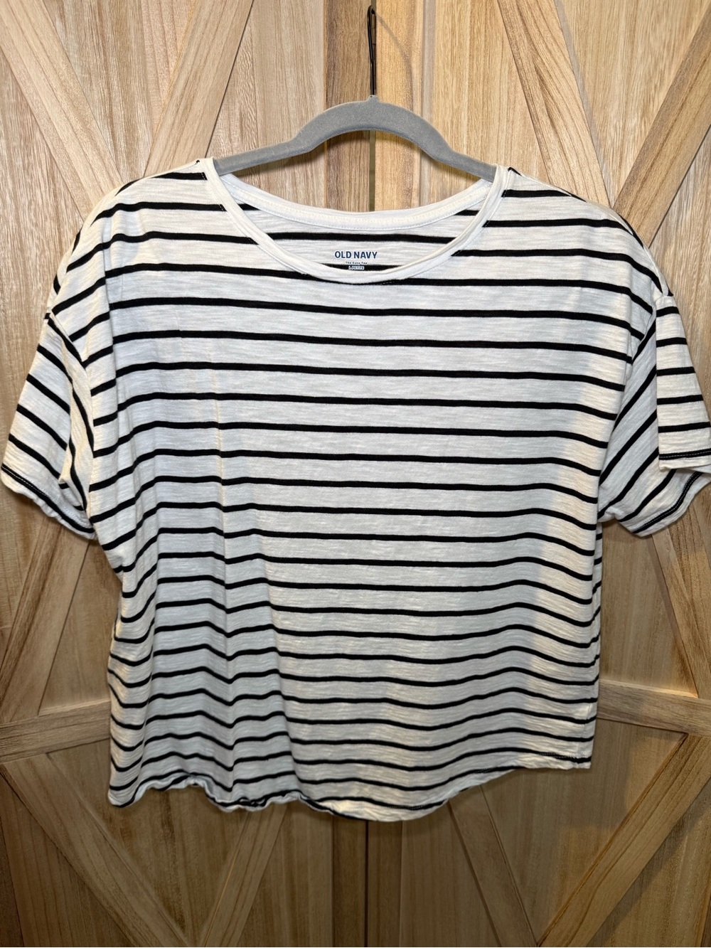 Old Navy Black & White Striped Short Sleeve Tee